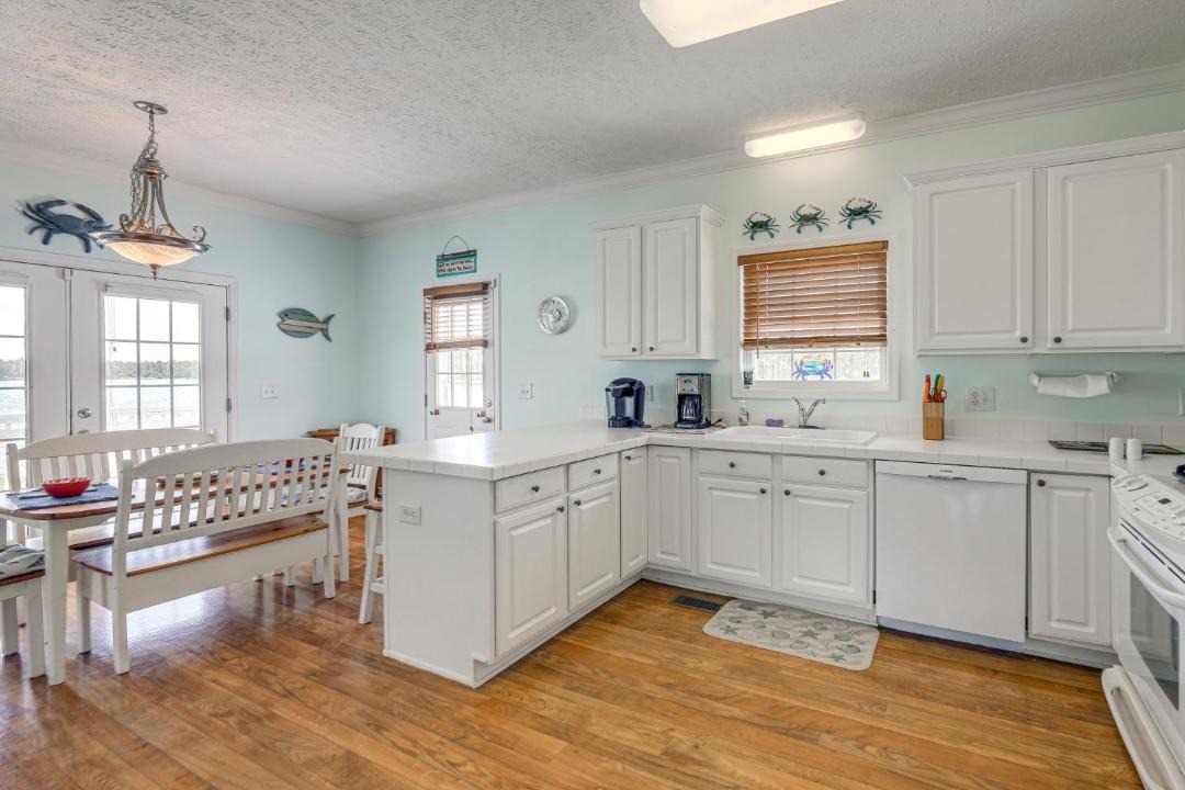 Photo of Kitchen in Merritt