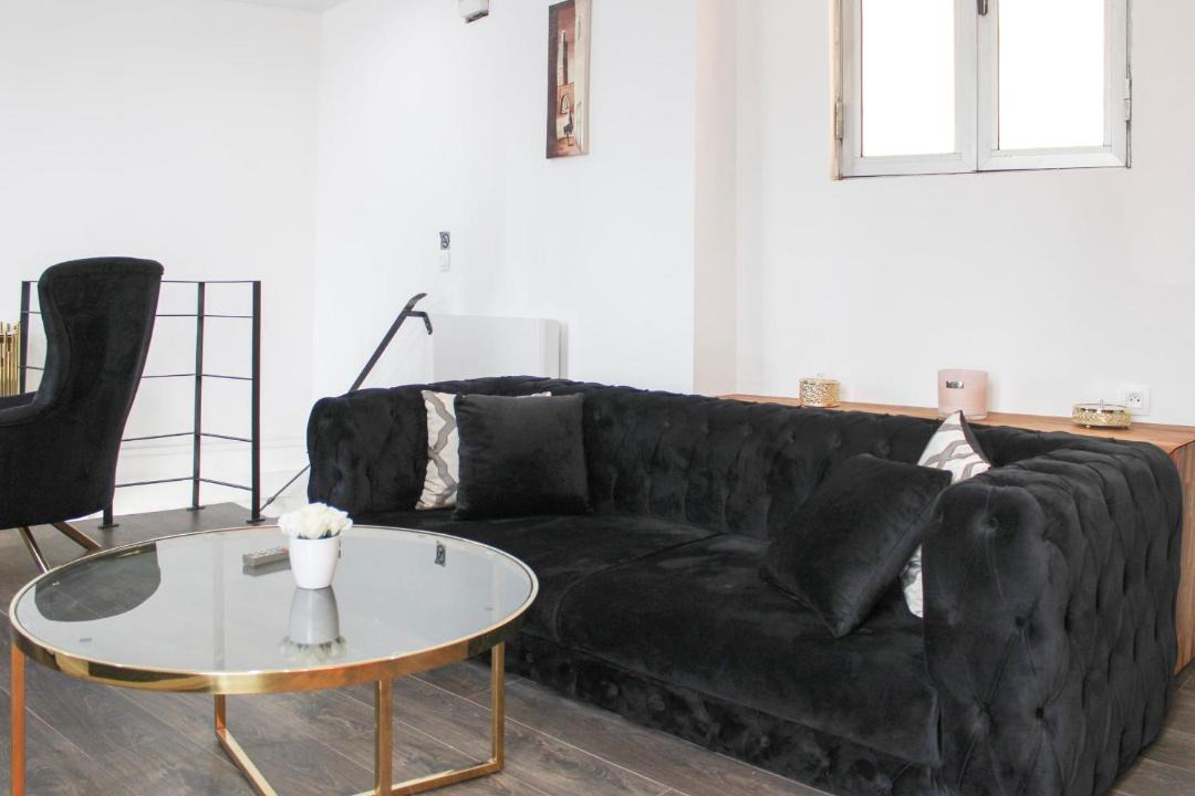 Photo of Livingroom in Pantin