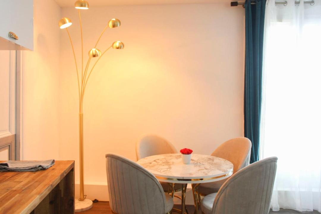 Photo of Others in Pantin