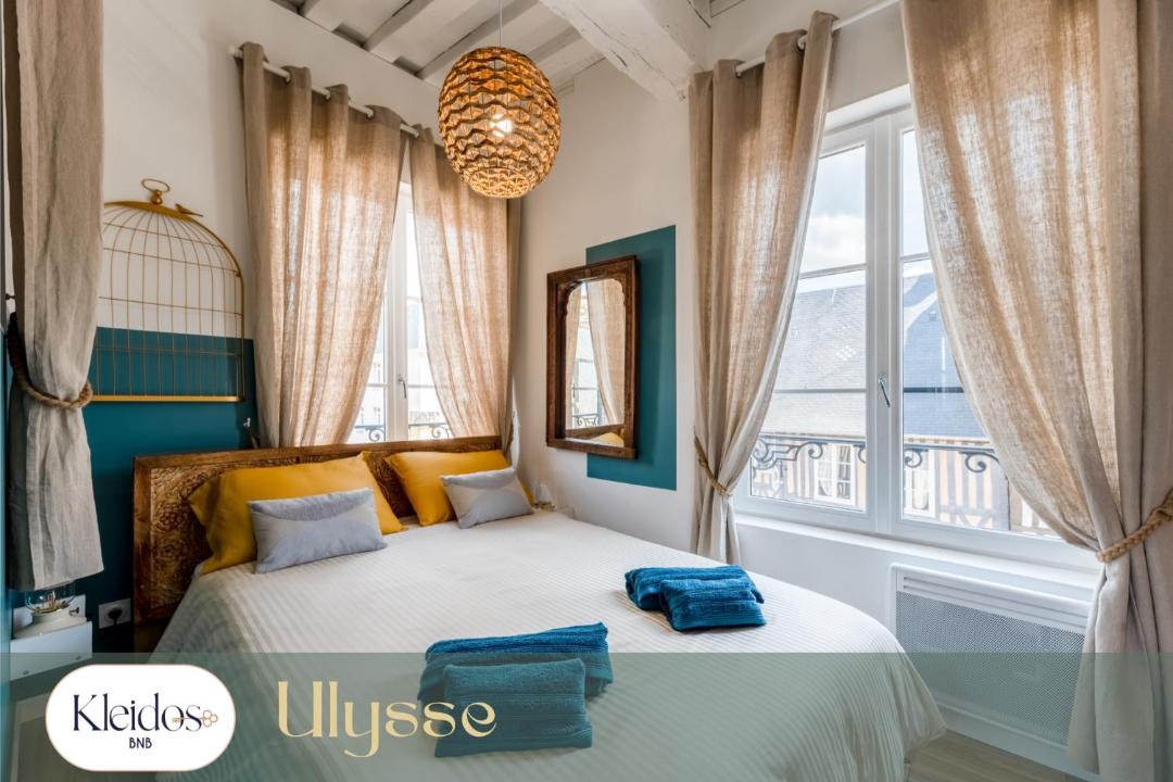 Photo of Bedroom in Pont-Audemer