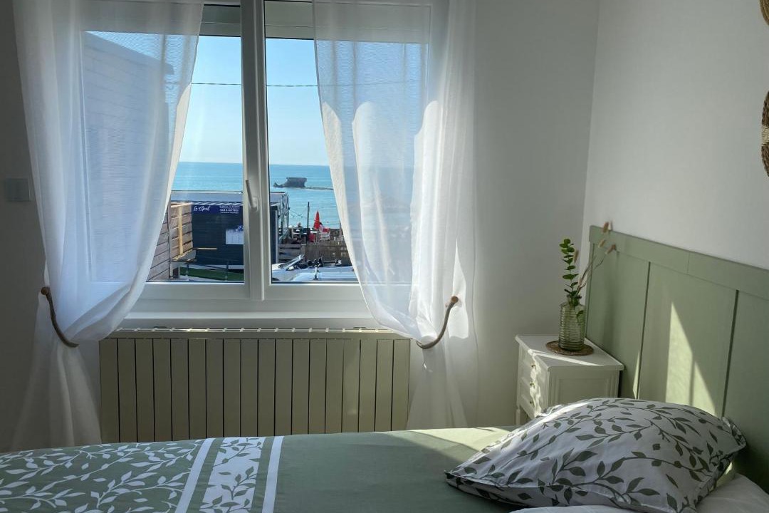 Photo of Bedroom in Le Portel