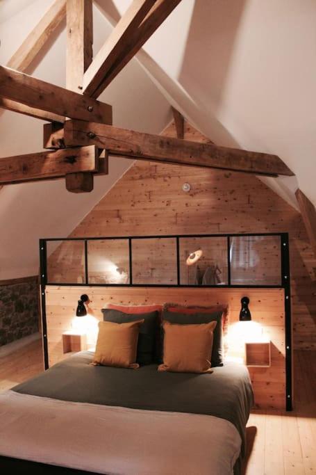 Photo of Bedroom in Villedieu-les-Poeles