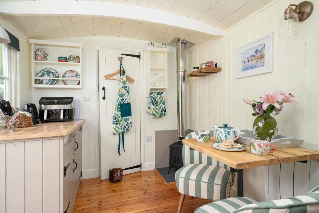 Photo of Others in Oakford