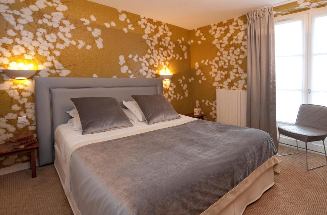 Photo of Bedroom in Juvigny-sous-Andaine