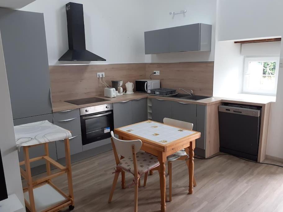 Photo of Kitchen in Saint-Pierre-du-Regard