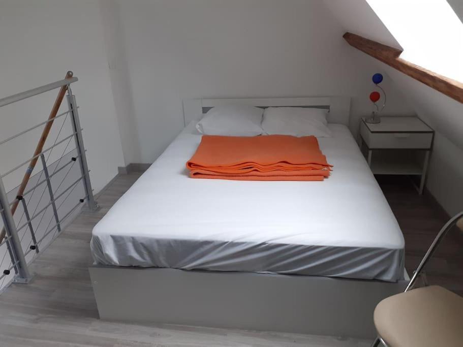 Photo of Bedroom in Saint-Pierre-du-Regard