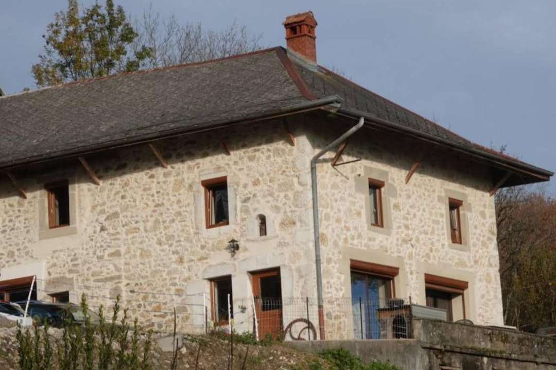 Photo of Others in Moye