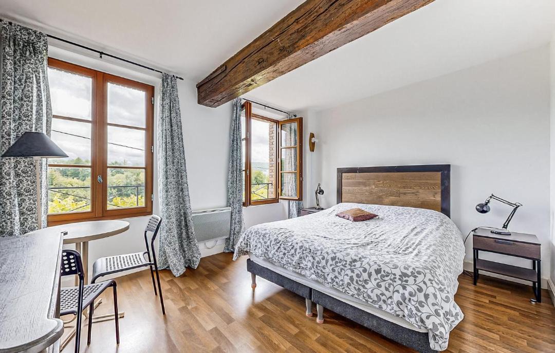 Photo of Bedroom in Jaulgonne