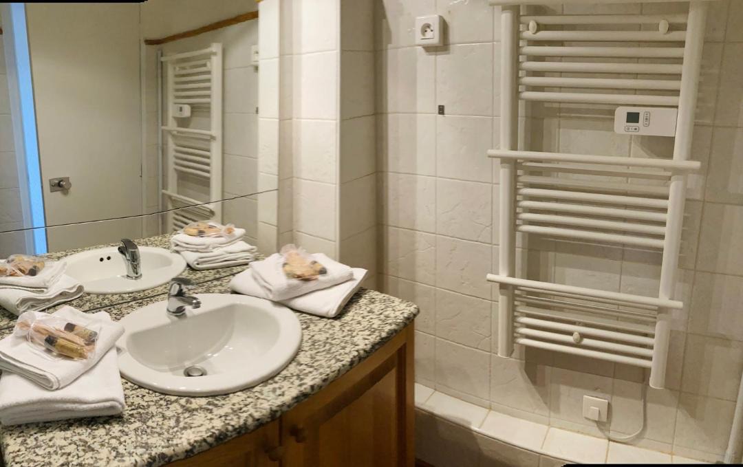 Photo of Bathroom in Superbolquere