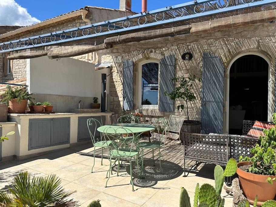 Photo of Patio Balcony in Vezenobres