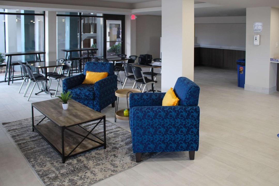 Photo of Livingroom in Statesville