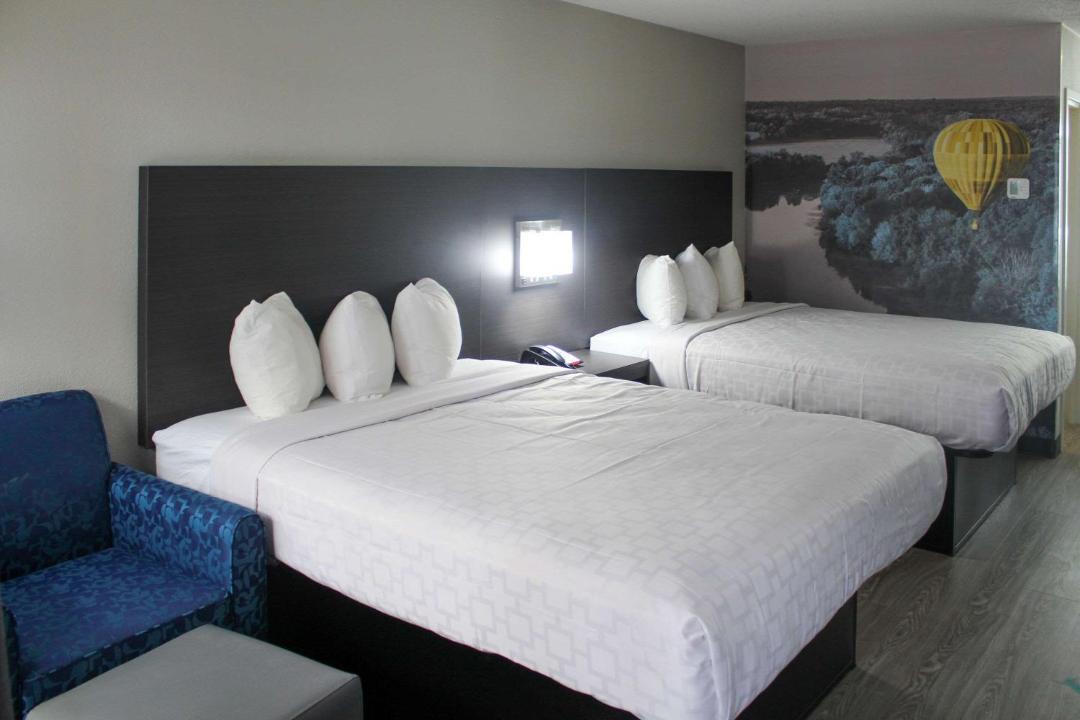 Photo of Bedroom in Statesville