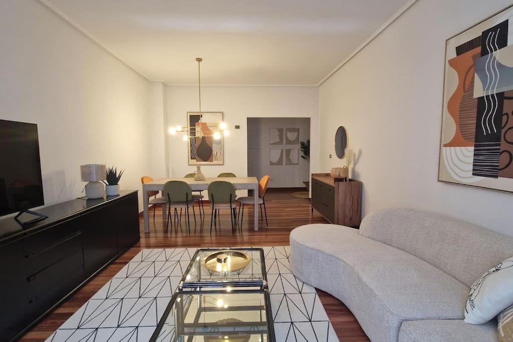 Photo of Livingroom in Indautxu