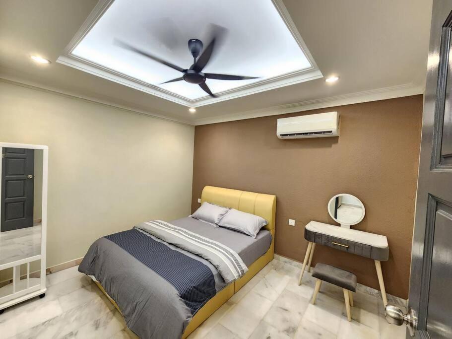 Photo of Bedroom in Central Seberang Perai