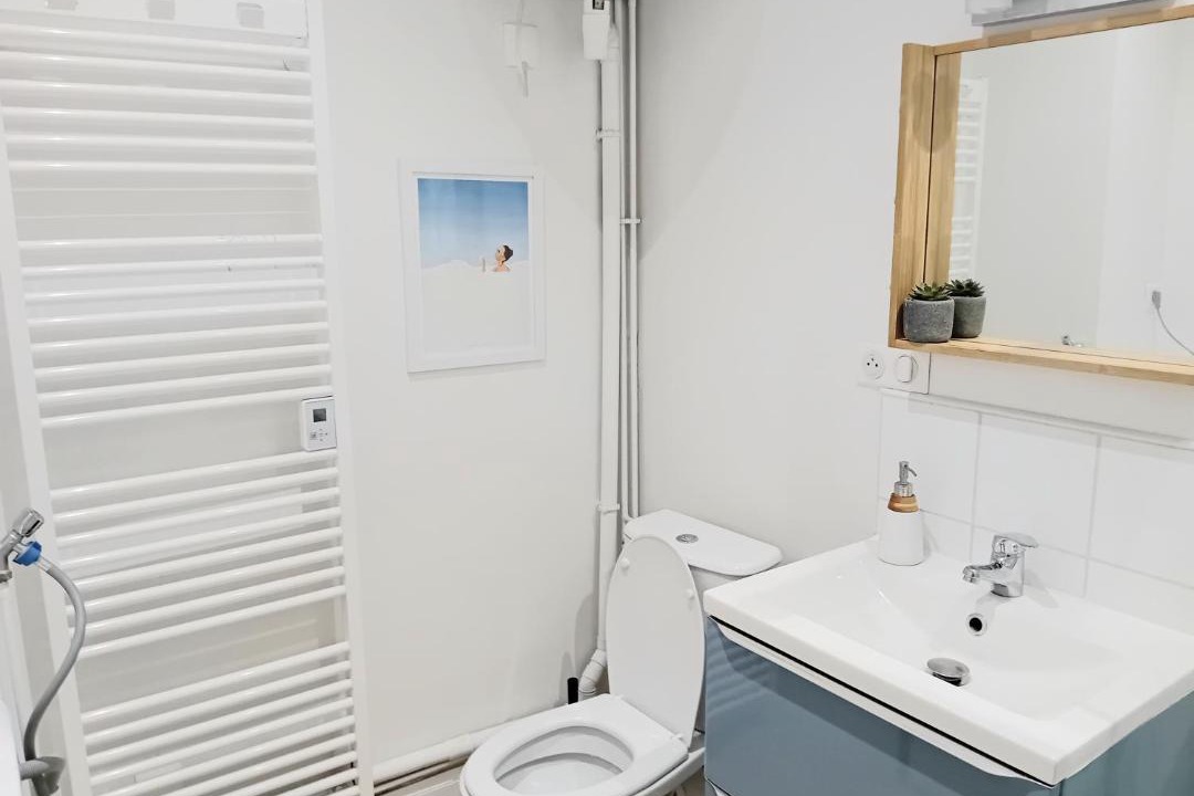 Photo of Bathroom in Voltaire - Saint Amour