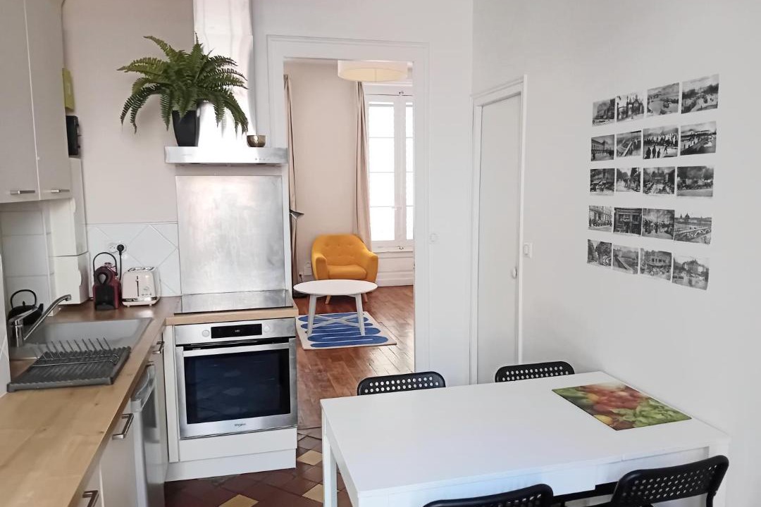 Photo of Others in Voltaire - Saint Amour