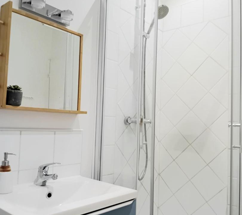 Photo of Bathroom in Voltaire - Saint Amour