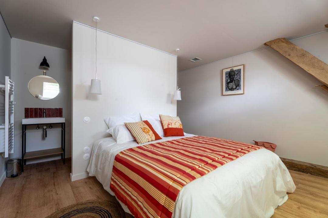 Photo of Bedroom in Chailly-sur-Armancon