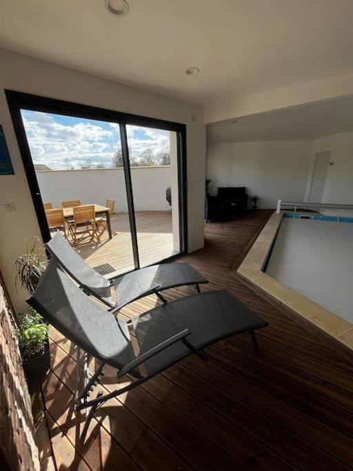 Photo of Others in Auvilliers