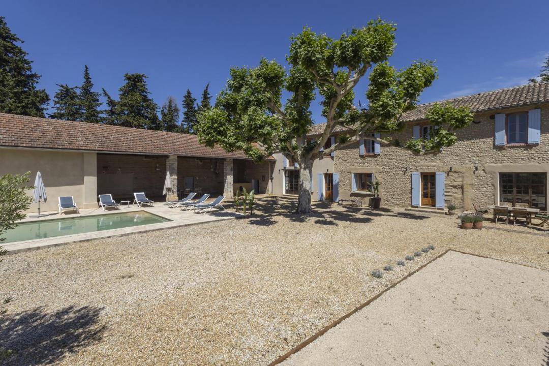 Photo of Others in Sablet