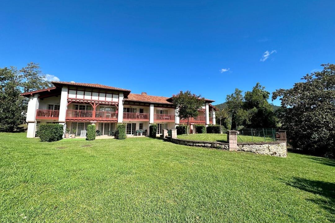 Photo of Others in Uhart-Cize