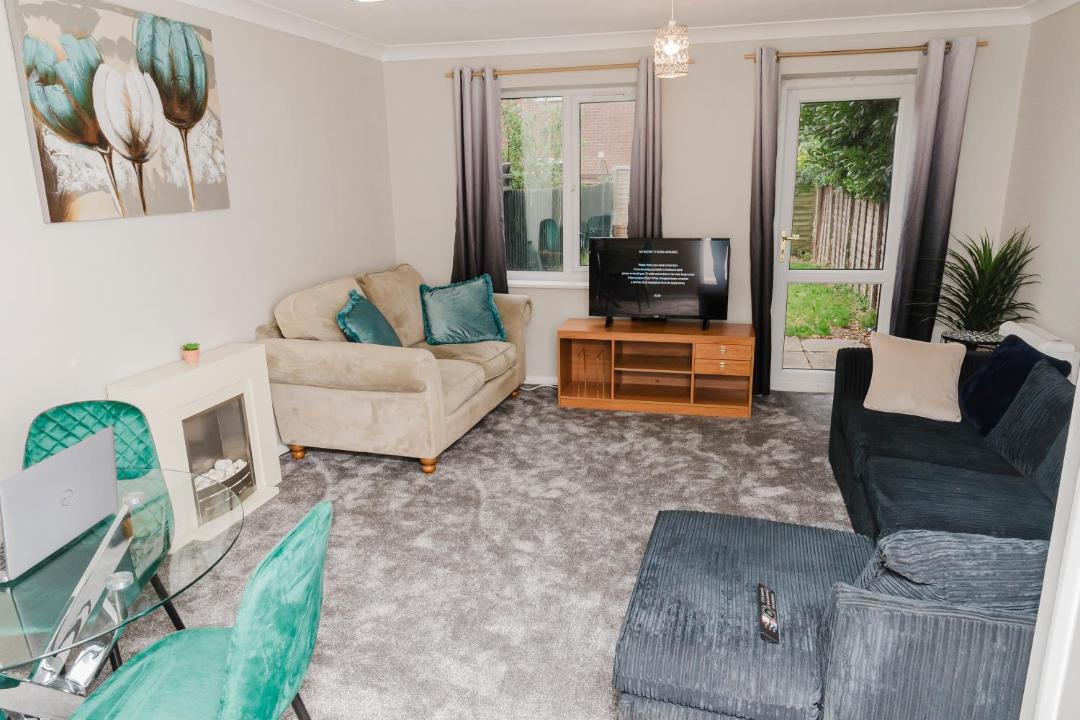 Photo of Others in Corby