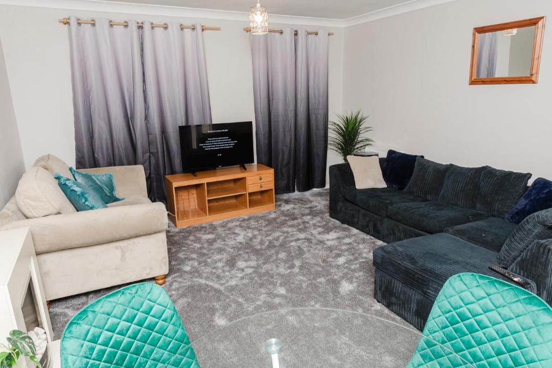 Photo of Others in Corby