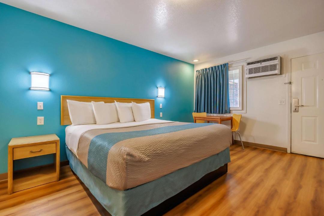 Photo of Bedroom in Canby