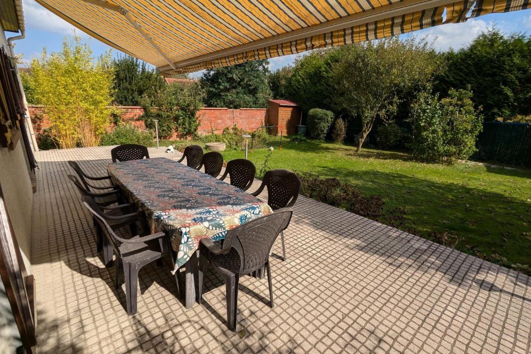 Photo of Patio Balcony in Saint-Germain-sur-Morin