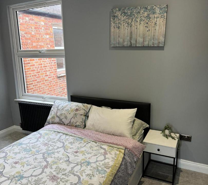 Photo of Bedroom in Knight's Hill