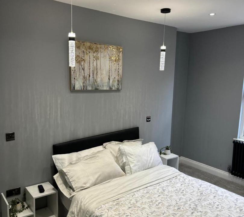 Photo of Bedroom in Knight's Hill