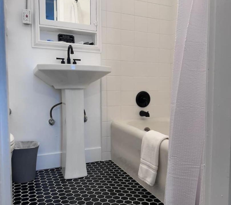 Photo of Bathroom in Downtown Klamath Falls