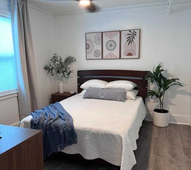 Photo of Bedroom in Downtown Klamath Falls