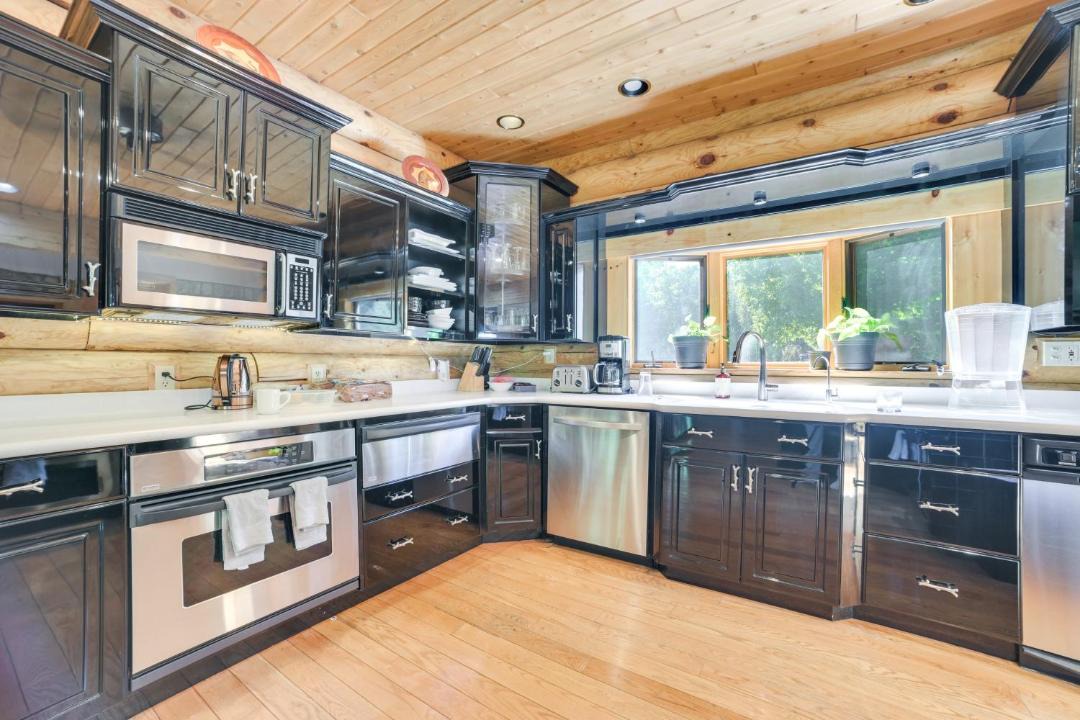 Photo of Kitchen in Barbeau