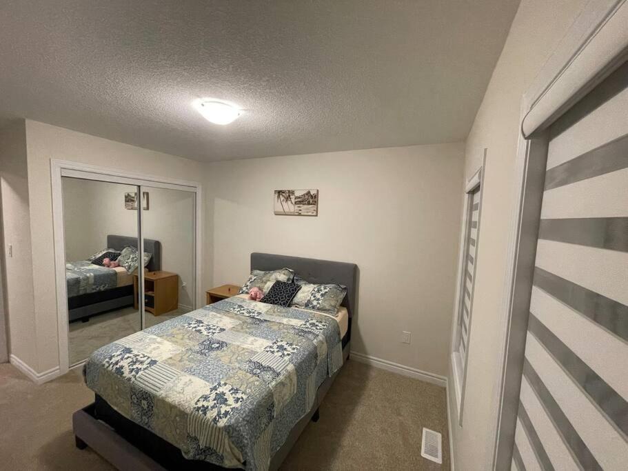 Photo of Bedroom in Thorold