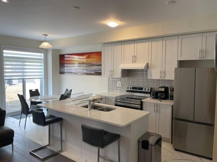 Photo of Kitchen in Thorold