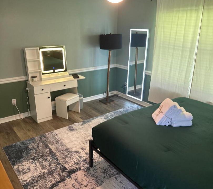 Photo of Bedroom in Crestview