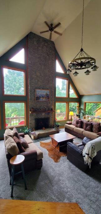 Photo of Livingroom in Irvine