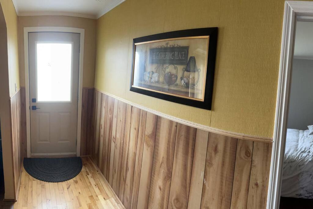 Photo of Bedroom in Stoney Creek