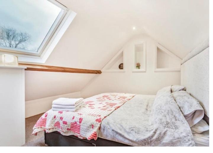 Photo of Bedroom in Bircotes