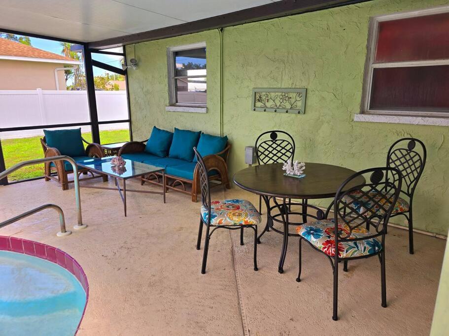 Photo of Patio Balcony in South Venice