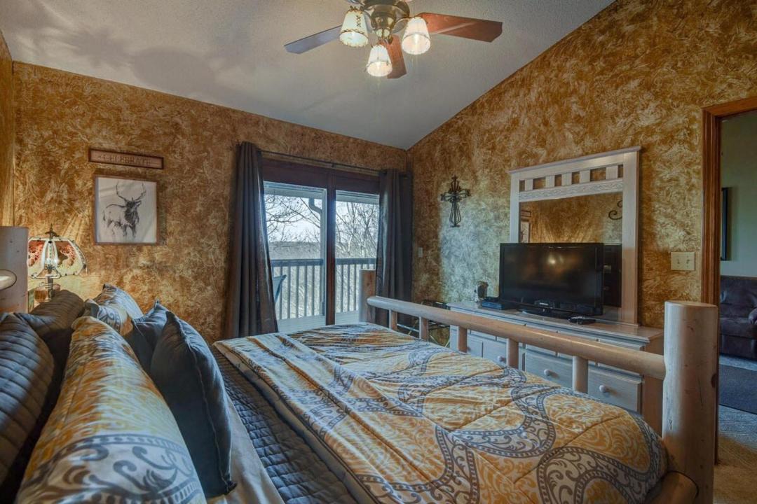 Photo of Others in Notch Estates