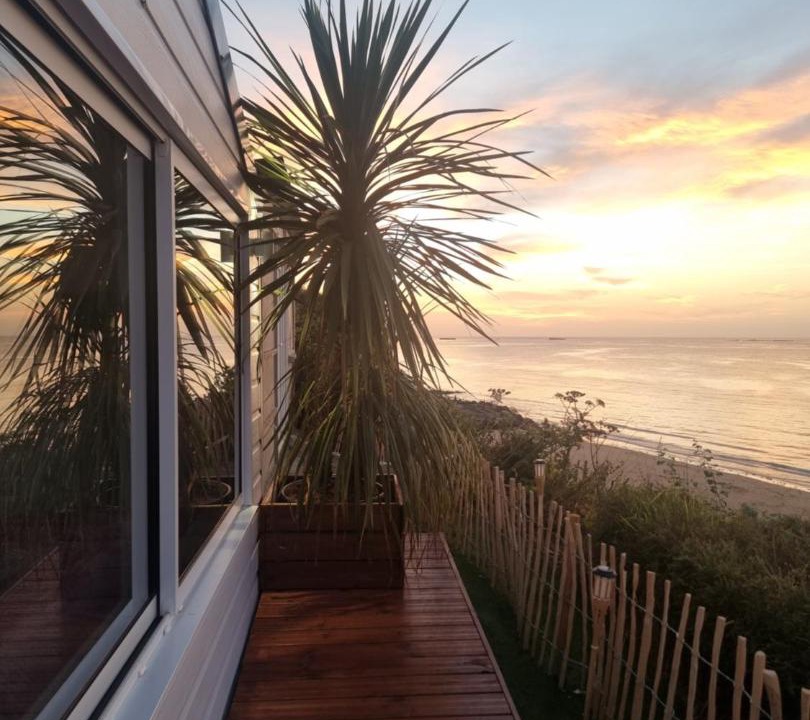 Photo of Patio Balcony in Saint-Come-de-Fresne