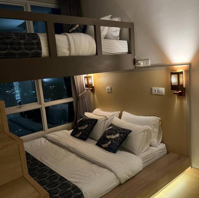 Photo of Bedroom in Chinatown