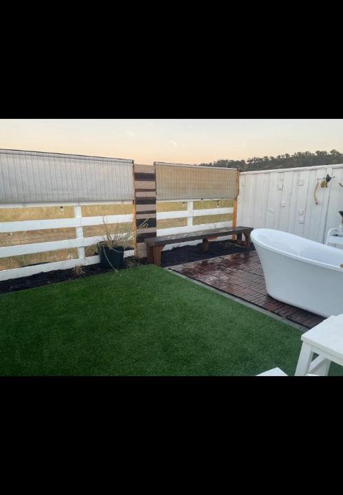 Photo of Others in Hollister