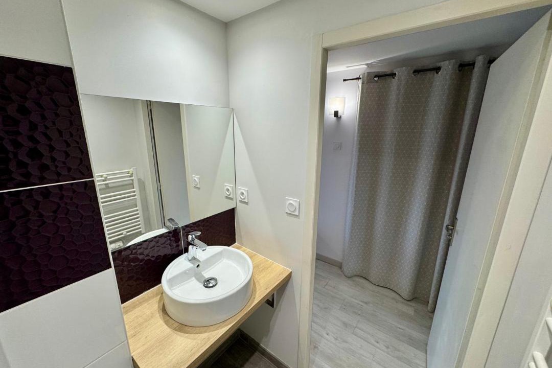 Photo of Bathroom in Vendrennes