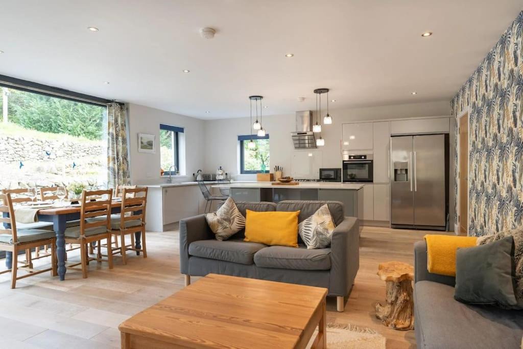 Photo of Others in Selkirk