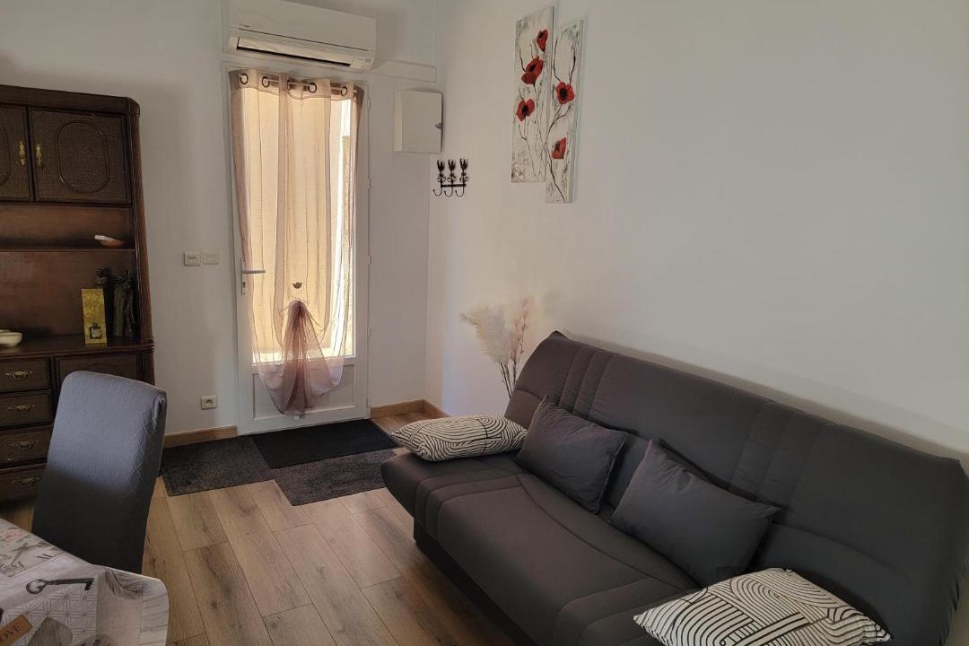 Photo of Others in Assat