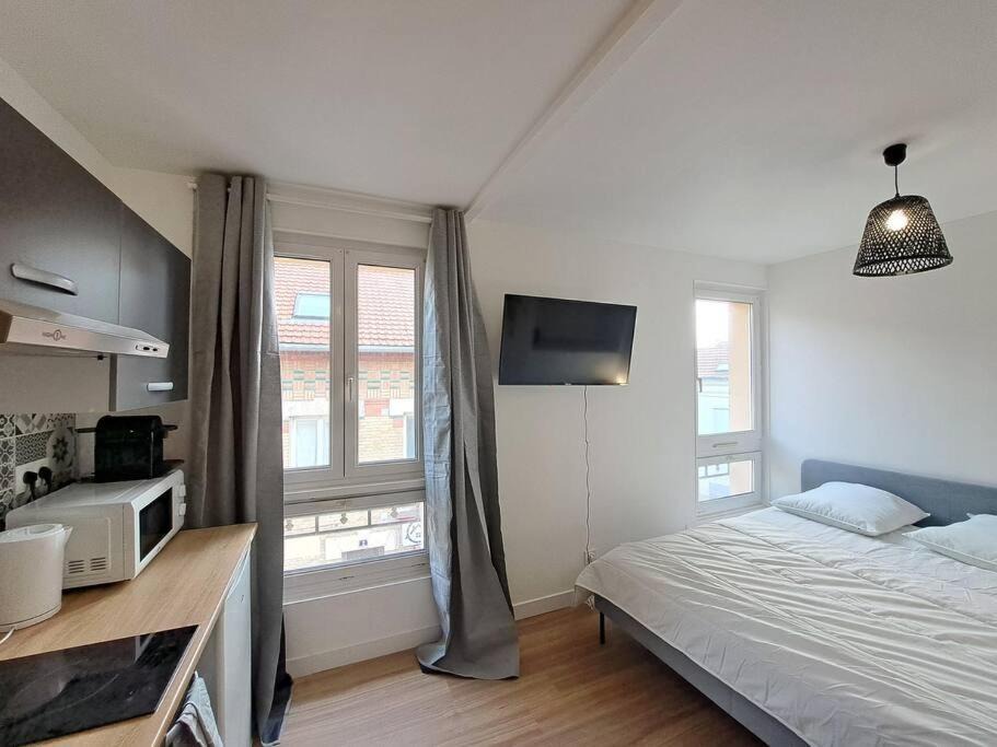 Photo of Bedroom in Reims City Centre