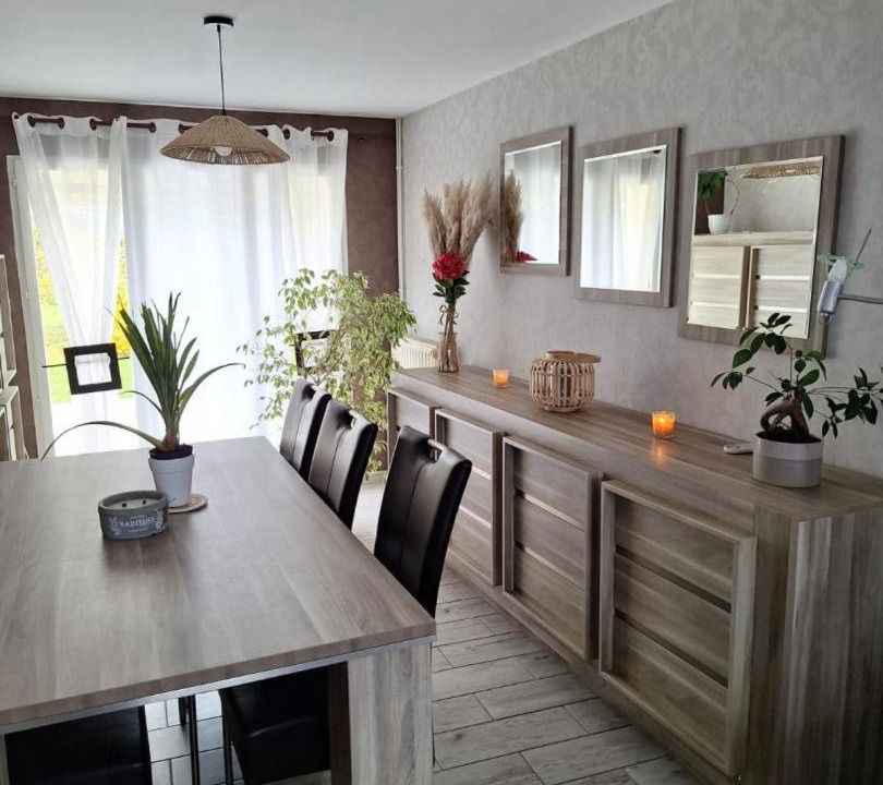 Photo of Others in Draize